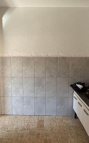 Casa à venda com 250m², 4 quartos e 5 vagas Casa à venda com 250m², 4 quartos e 5 vagasCozinha