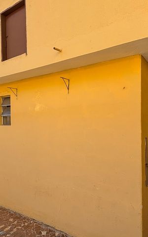 Casa à venda com 250m², 4 quartos e 5 vagas Casa à venda com 250m², 4 quartos e 5 vagasQuintal