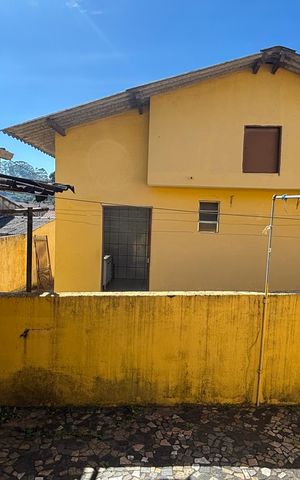 Casa à venda com 250m², 4 quartos e 5 vagas Casa à venda com 250m², 4 quartos e 5 vagasQuarto 4 Vista