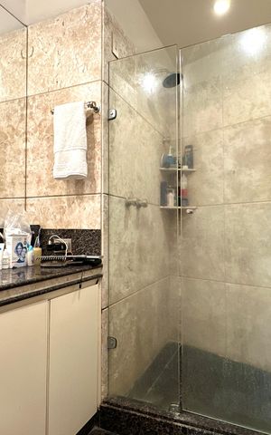 Apartamento para alugar com 280m², 3 quartos e 2 vagas