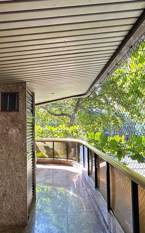 Apartamento para alugar com 280m², 3 quartos e 2 vagas