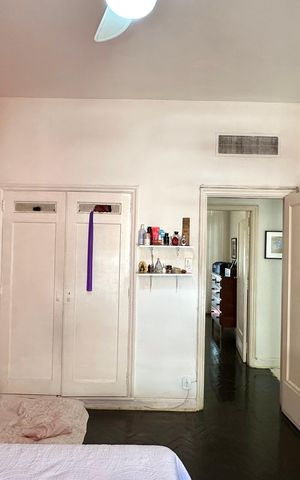 Apartamento à venda com 164m², 3 quartos e 2 vagas Apartamento à venda com 164m², 3 quartos e 2 vagasQuarto 2