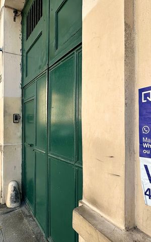 Apartamento à venda com 164m², 3 quartos e 2 vagas Apartamento à venda com 164m², 3 quartos e 2 vagasPlaca