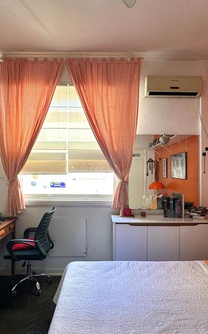 Apartamento à venda com 164m², 3 quartos e 2 vagas Apartamento à venda com 164m², 3 quartos e 2 vagasQuarto 2