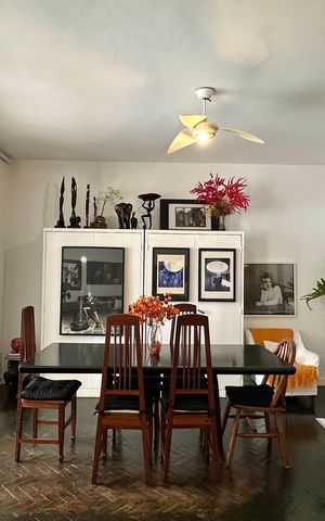 Apartamento à venda com 164m², 3 quartos e 2 vagas Apartamento à venda com 164m², 3 quartos e 2 vagasSala