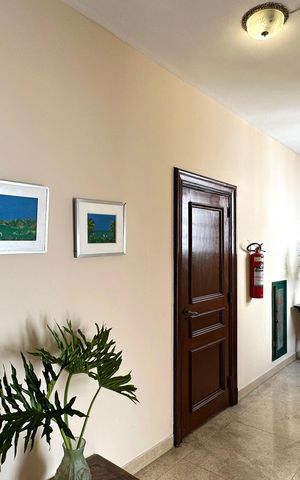 Apartamento à venda com 164m², 3 quartos e 2 vagas Apartamento à venda com 164m², 3 quartos e 2 vagasÁrea comum