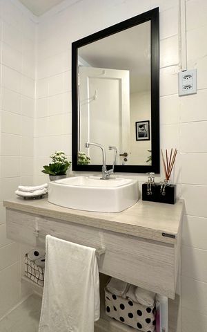 Apartamento à venda com 164m², 3 quartos e 2 vagas Apartamento à venda com 164m², 3 quartos e 2 vagasBanheiro social