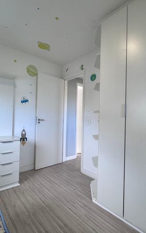 Apartamento à venda com 250m², 4 quartos e 2 vagas Apartamento à venda com 250m², 4 quartos e 2 vagasSuíte 3 (Canadense)