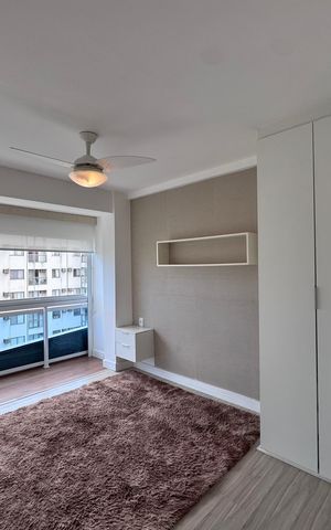 Apartamento à venda com 250m², 4 quartos e 2 vagas Apartamento à venda com 250m², 4 quartos e 2 vagasSuíte 1