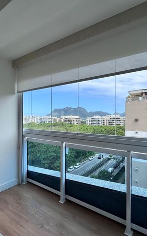 Apartamento à venda com 250m², 4 quartos e 2 vagas Apartamento à venda com 250m², 4 quartos e 2 vagasSuíte 1