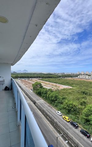 Apartamento à venda com 250m², 4 quartos e 2 vagas Apartamento à venda com 250m², 4 quartos e 2 vagasVaranda