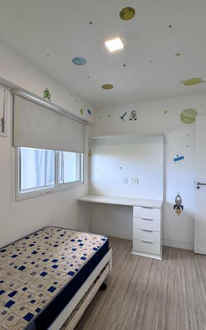 Apartamento à venda com 250m², 4 quartos e 2 vagas Apartamento à venda com 250m², 4 quartos e 2 vagasSuíte 3 (Canadense)