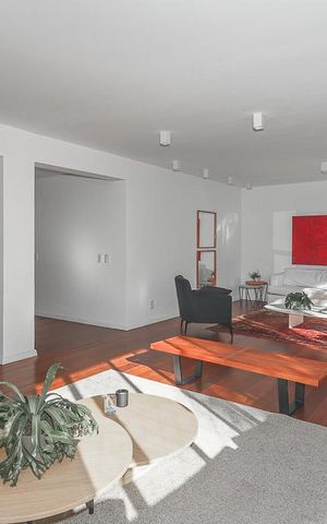 Apartamento para alugar com 342m², 3 quartos e 2 vagasSala