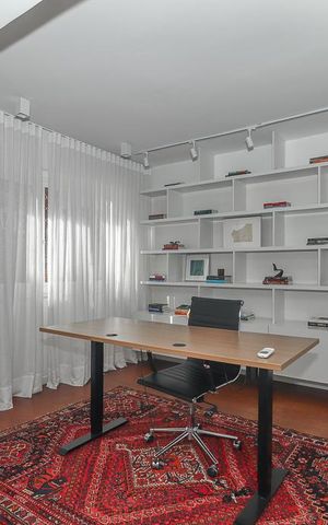 Apartamento para alugar com 342m², 3 quartos e 2 vagasEscritório