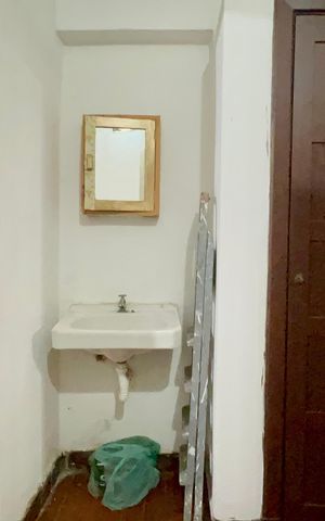 Casa à venda com 130m², 3 quartos e sem vaga Casa à venda com 130m², 3 quartos e sem vagaQuartos