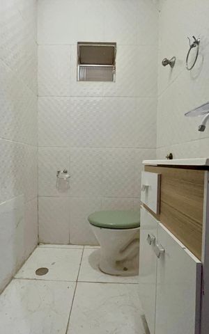 Casa à venda com 130m², 3 quartos e sem vaga Casa à venda com 130m², 3 quartos e sem vagaBanheiro da Suíte 1