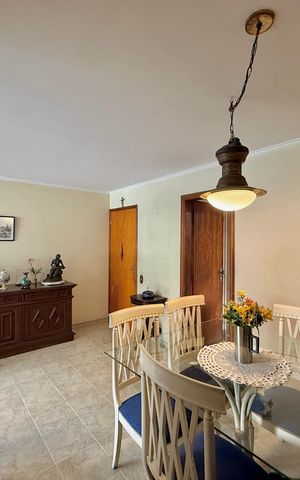 Apartamento à venda com 100m², 3 quartos e 1 vaga Apartamento à venda com 100m², 3 quartos e 1 vagaSala