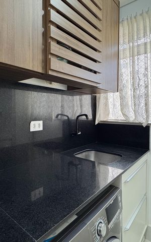 Apartamento à venda com 70m², 3 quartos e 1 vaga Apartamento à venda com 70m², 3 quartos e 1 vagaÁrea de Serviço