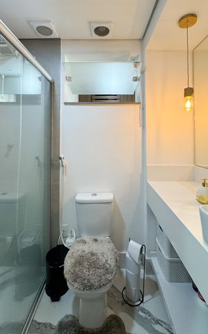 Apartamento à venda com 70m², 3 quartos e 1 vaga Apartamento à venda com 70m², 3 quartos e 1 vagaBanheiro Social