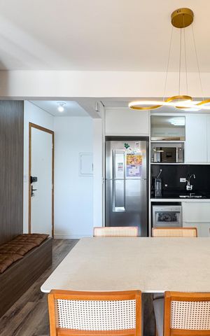 Apartamento à venda com 70m², 3 quartos e 1 vaga Apartamento à venda com 70m², 3 quartos e 1 vagaSala
