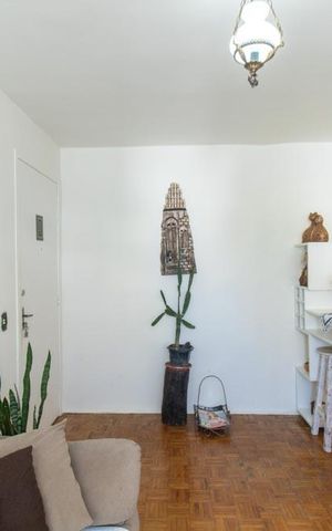 Apartamento à venda com 57m², 2 quartos e 1 vaga Apartamento à venda com 57m², 2 quartos e 1 vagaSala