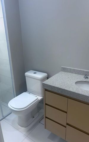 Apartamento à venda com 96m², 3 quartos e 3 vagas Apartamento à venda com 96m², 3 quartos e 3 vagasBanheiro
