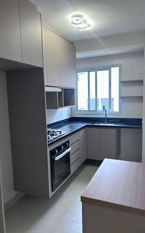 Apartamento à venda com 96m², 3 quartos e 3 vagas Apartamento à venda com 96m², 3 quartos e 3 vagasCozinha