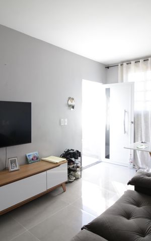 Apartamento à venda com 76m², 2 quartos e sem vagaSala
