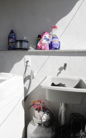 Apartamento à venda com 76m², 2 quartos e sem vagaÁrea de Serviço