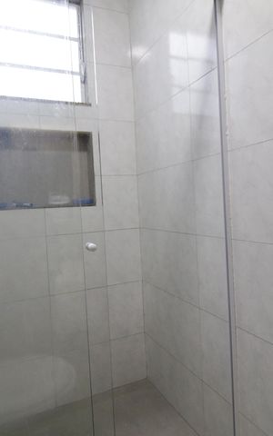 Apartamento à venda com 76m², 2 quartos e sem vagaBanheiro