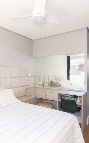 Casa de condomínio para alugar com 263m², 4 quartos e 4 vagasQuarto 1