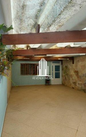 Casa à venda com 128m², 3 quartos e 4 vagas