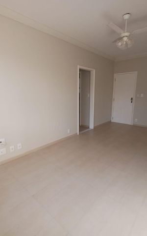 Apartamento à venda com 74m², 2 quartos e 1 vaga