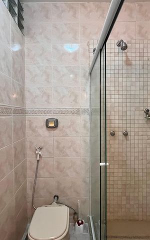 Apartamento à venda com 145m², 3 quartos e 1 vagaBanheiro social 