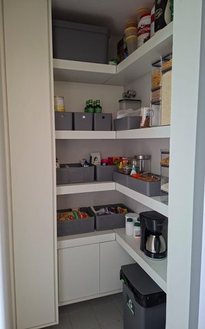 Apartamento à venda com 113m², 3 quartos e 2 vagas Apartamento à venda com 113m², 3 quartos e 2 vagasDispensa