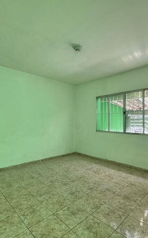 Casa à venda com 110m², 3 quartos e 2 vagas