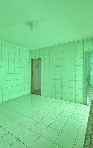 Casa à venda com 110m², 3 quartos e 2 vagas