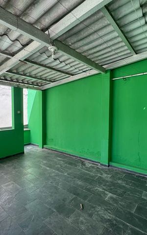 Casa à venda com 110m², 3 quartos e 2 vagas