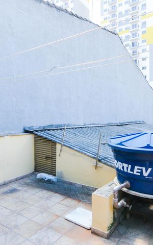 Casa à venda com 110m², 3 quartos e 1 vagaÁrea de Serviço