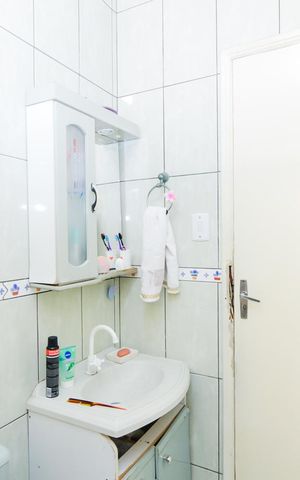 Casa à venda com 110m², 3 quartos e 1 vagaBanheiro Social
