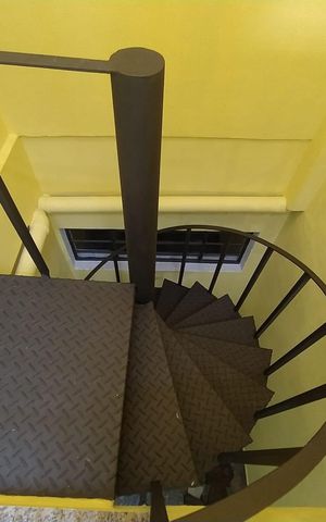 Casa à venda com 350m², 3 quartos e sem vaga Casa à venda com 350m², 3 quartos e sem vagaÁrea externa