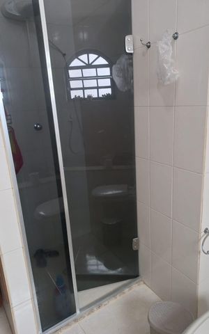 Casa à venda com 350m², 3 quartos e sem vaga Casa à venda com 350m², 3 quartos e sem vagaBanheiro