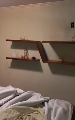 Casa à venda com 350m², 3 quartos e sem vaga Casa à venda com 350m², 3 quartos e sem vagaQuarto