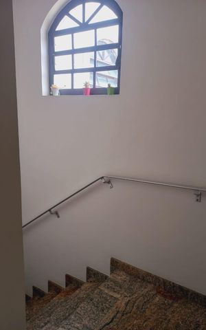 Casa à venda com 350m², 3 quartos e sem vaga Casa à venda com 350m², 3 quartos e sem vagaÁrea externa
