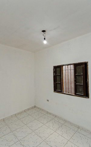 Casa à venda com 125m², 2 quartos e 2 vagasQuarto