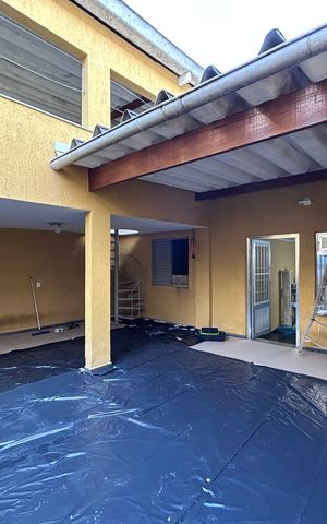 Casa à venda com 176m², 3 quartos e 2 vagasQuintal - churrasqueira 