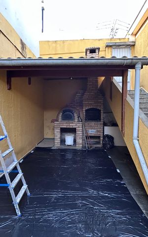 Casa à venda com 176m², 3 quartos e 2 vagasQuintal - churrasqueira 