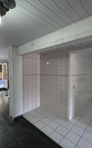 Casa à venda com 176m², 3 quartos e 2 vagasSala 