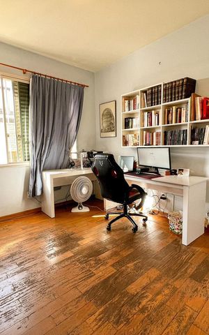 Apartamento à venda com 220m², 4 quartos e 3 vagas Apartamento à venda com 220m², 4 quartos e 3 vagasQuarto