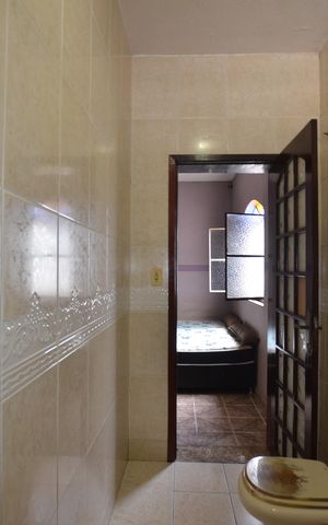 Casa à venda com 480m², 2 quartos e 2 vagasBanheiro da Suíte